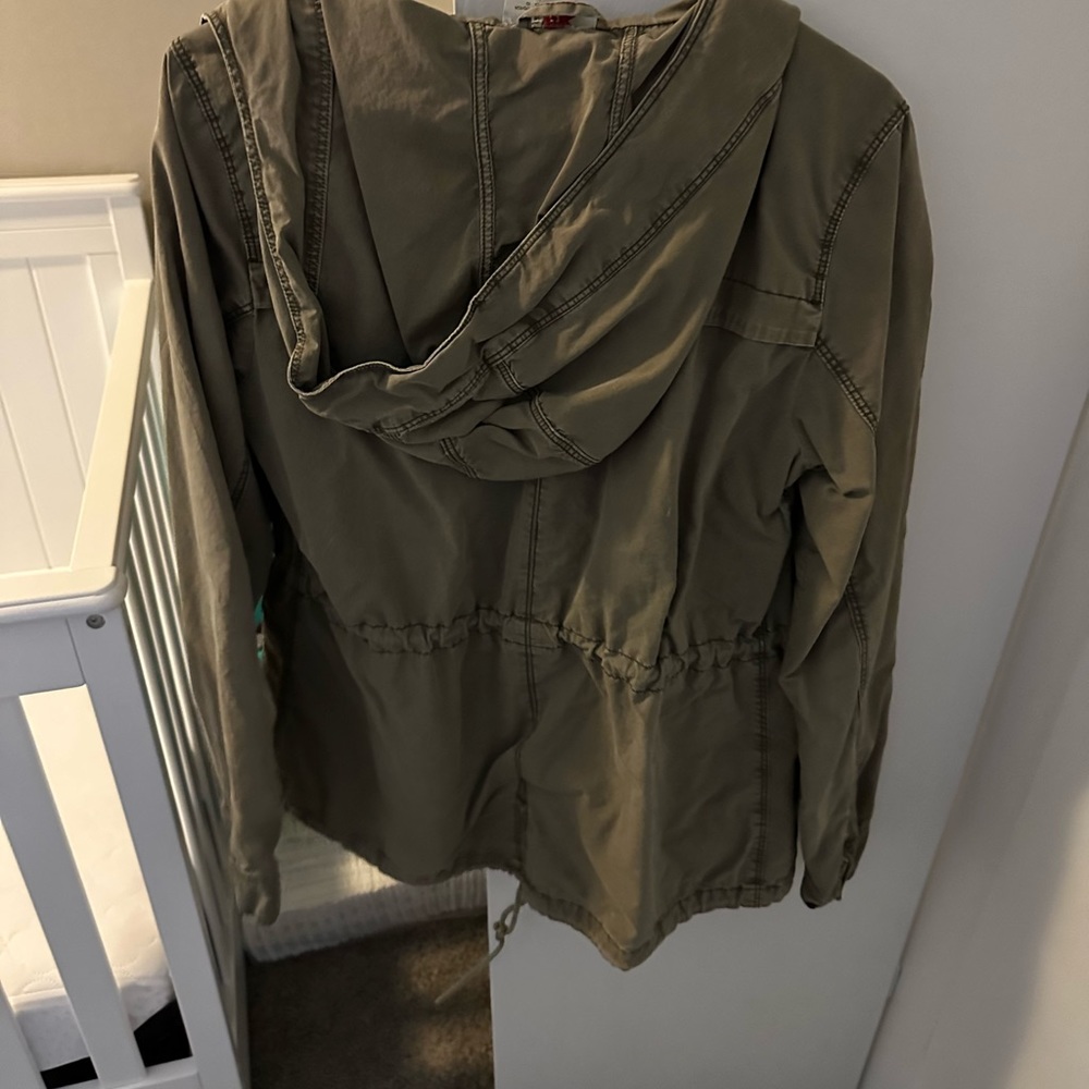 Light jacket - Picture 2 of 3